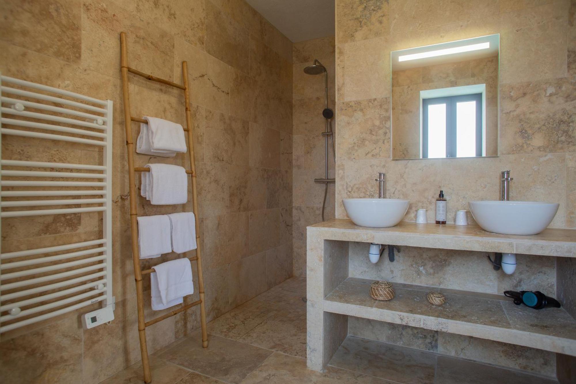 A Pianarella Bed & Breakfast San-Gavino-di-Carbini ภายนอก รูปภาพ