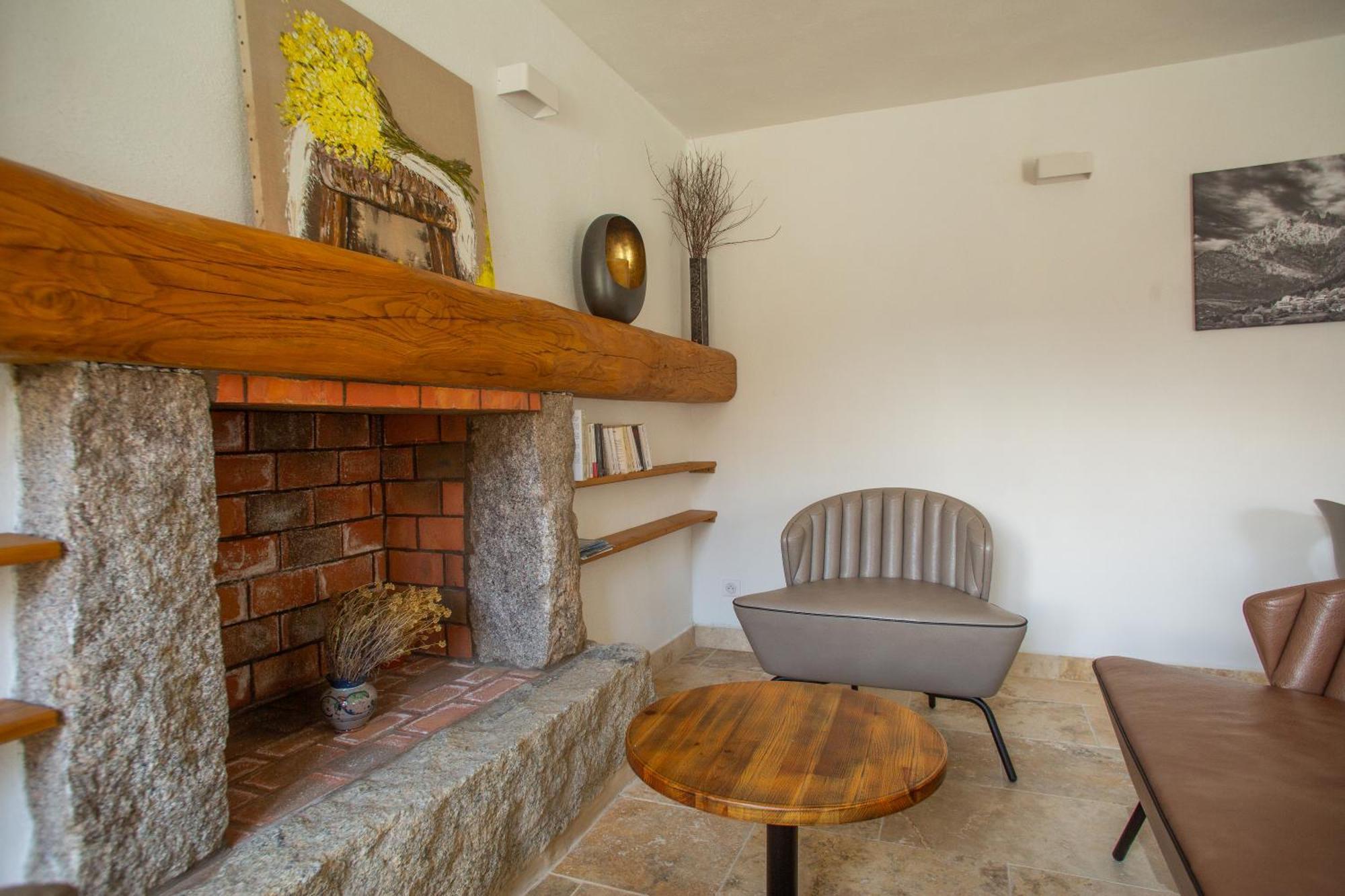 A Pianarella Bed & Breakfast San-Gavino-di-Carbini ภายนอก รูปภาพ